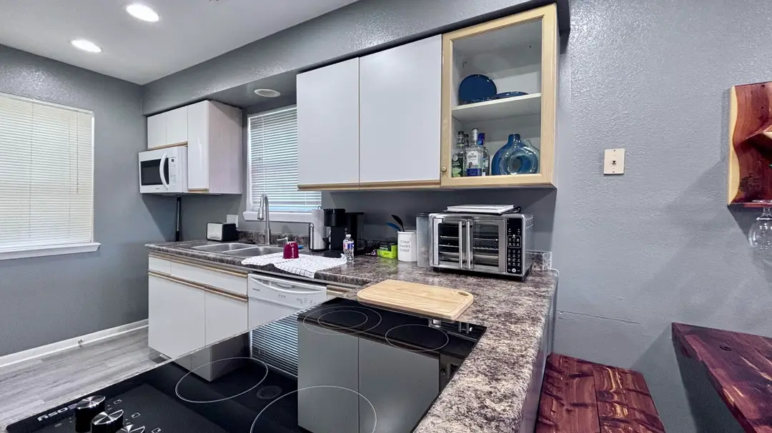 515 Valley View — photo 8