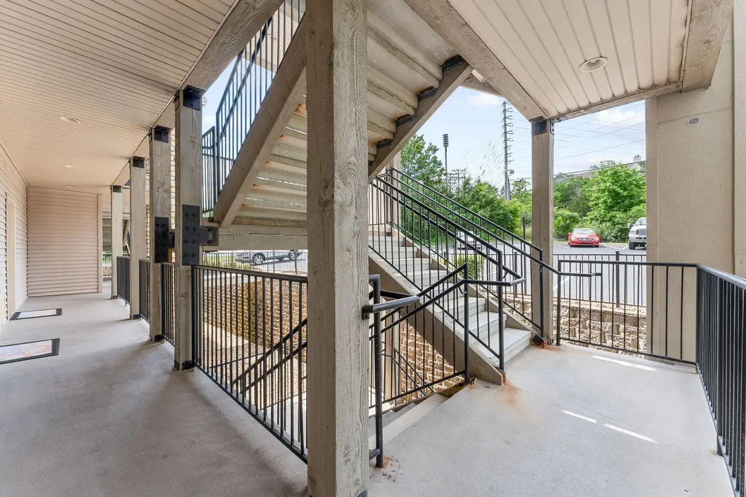 310 Wildwood Drive S — photo 10