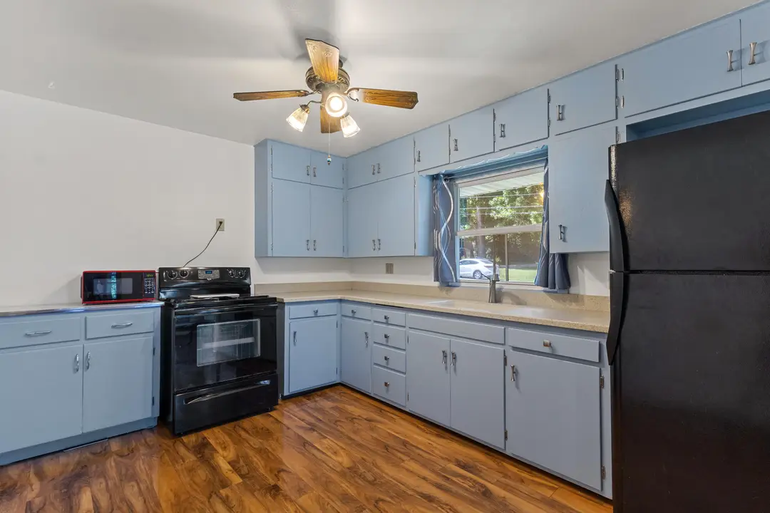 218 N 4th Street — photo 12