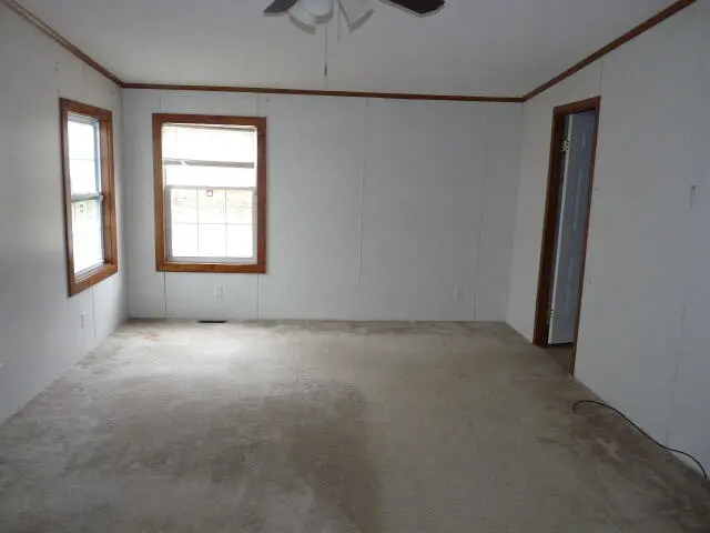 1006 Deerfield Road — photo 15