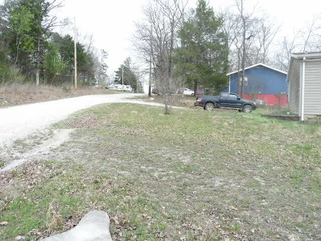 1006 Deerfield Road — photo 16