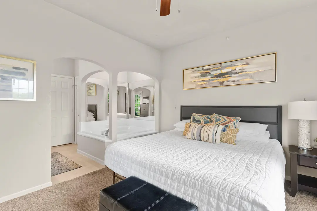 835 Fairview Street — photo 17