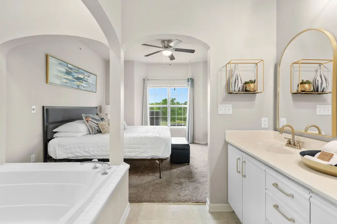 835 Fairview Street — photo 18