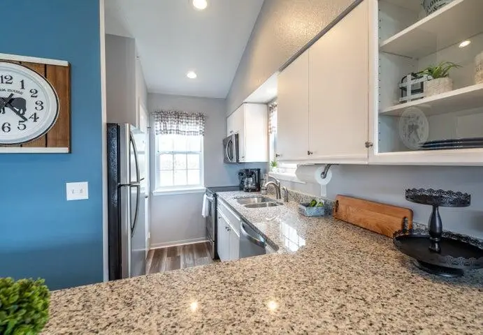 525 Valley View Road — photo 4