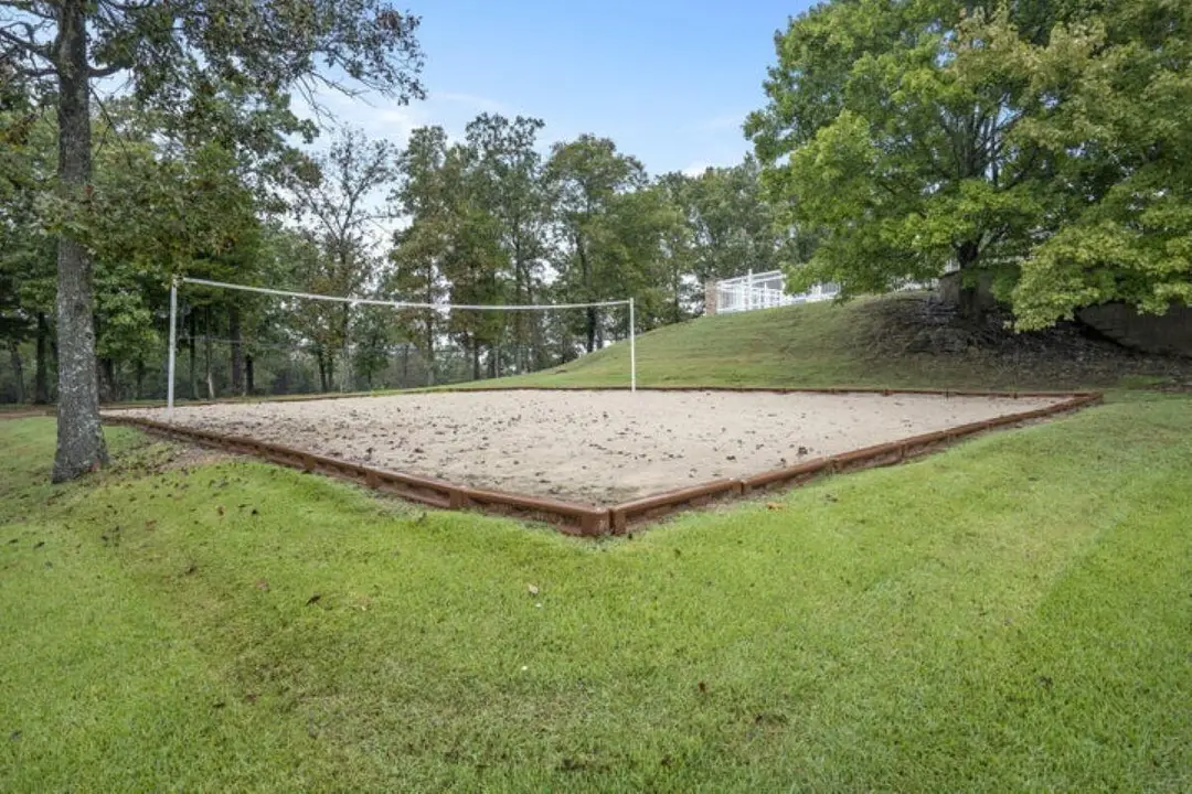 525 Valley View Road — photo 48