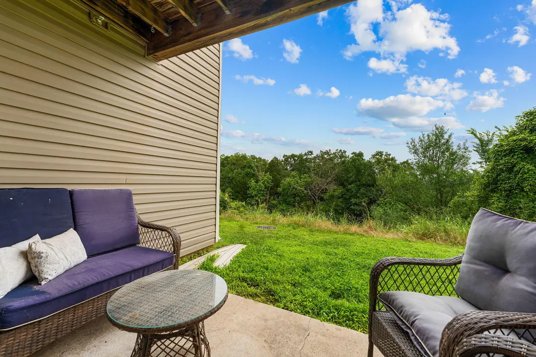 2901 Vineyards Parkway — photo 22