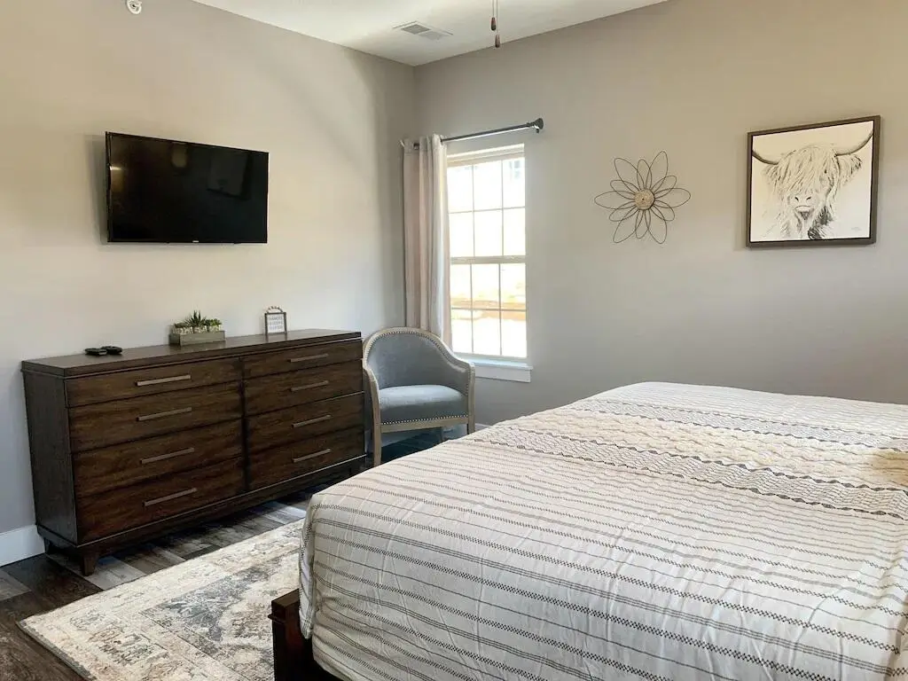 185 Lakefront Drive — photo 25