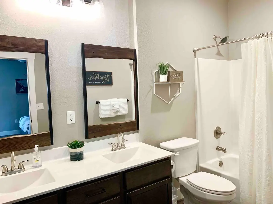 185 Lakefront Drive — photo 31