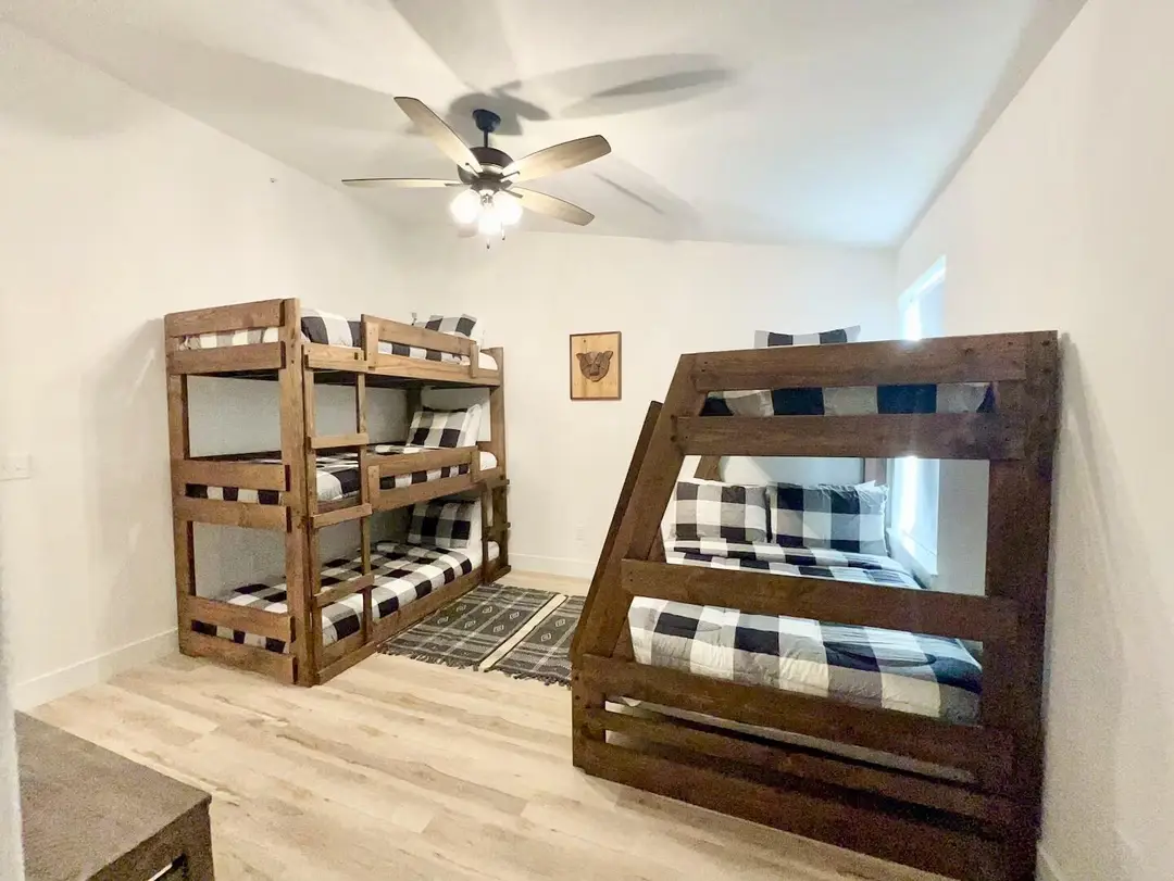 360 Indian Summer Lane — photo 32