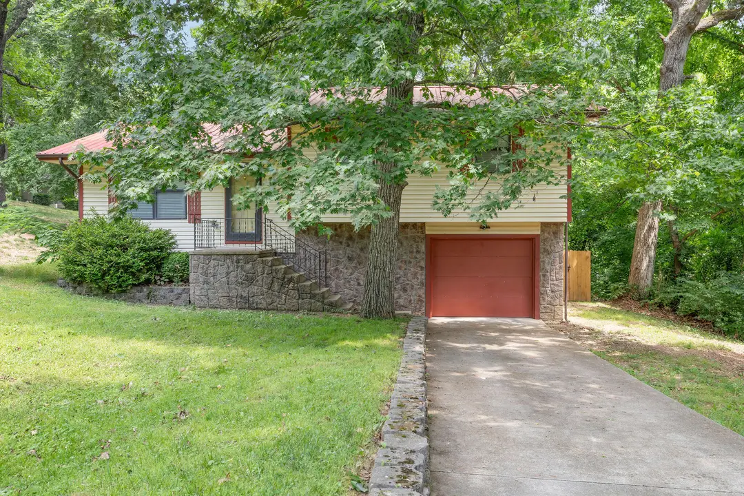 610 Pocahontas Street — photo 19