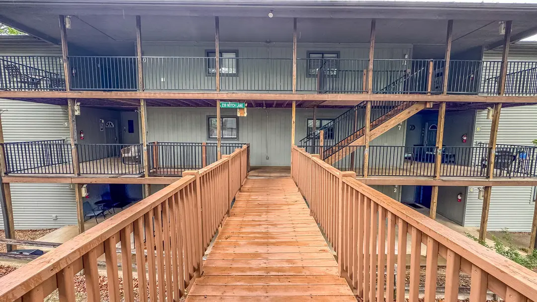 321 Notch Lane