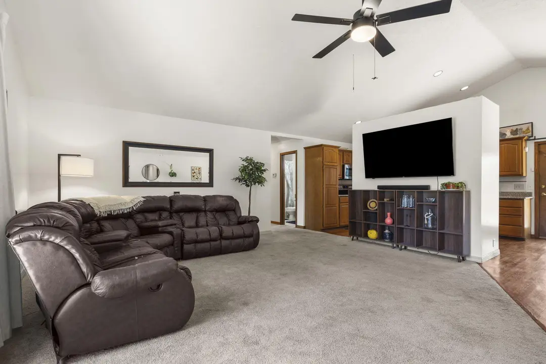 299 Sunny Brook Drive — photo 8