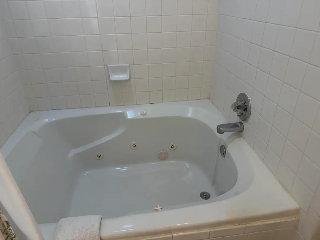 150 W Rockford Drive — photo 12