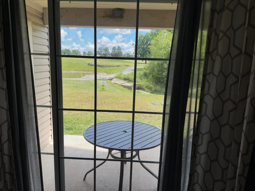 150 W Rockford Drive — photo 15