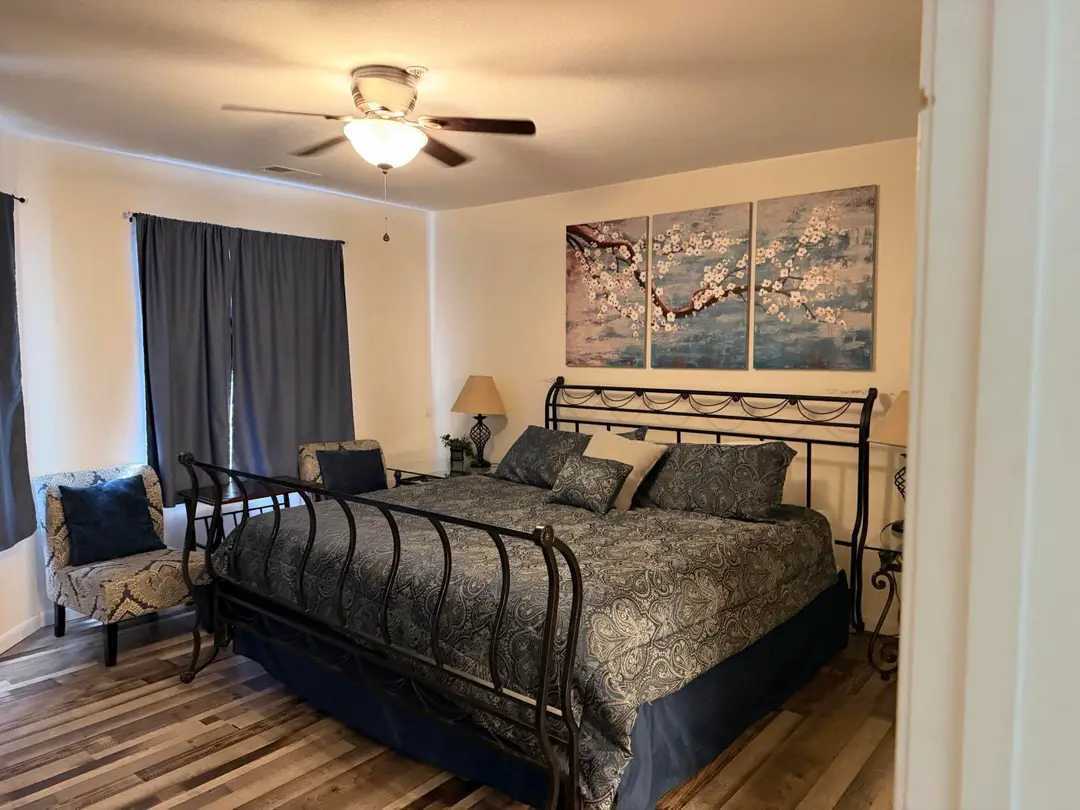 150 W Rockford Drive — photo 10