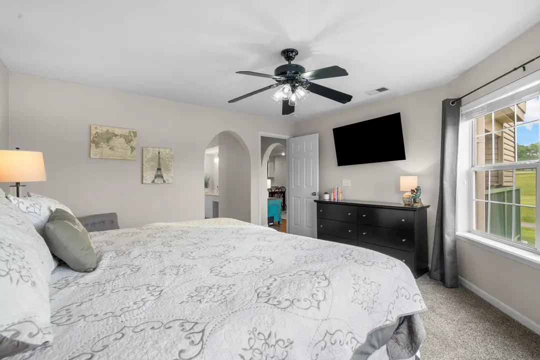 110 W Rockford Drive — photo 15