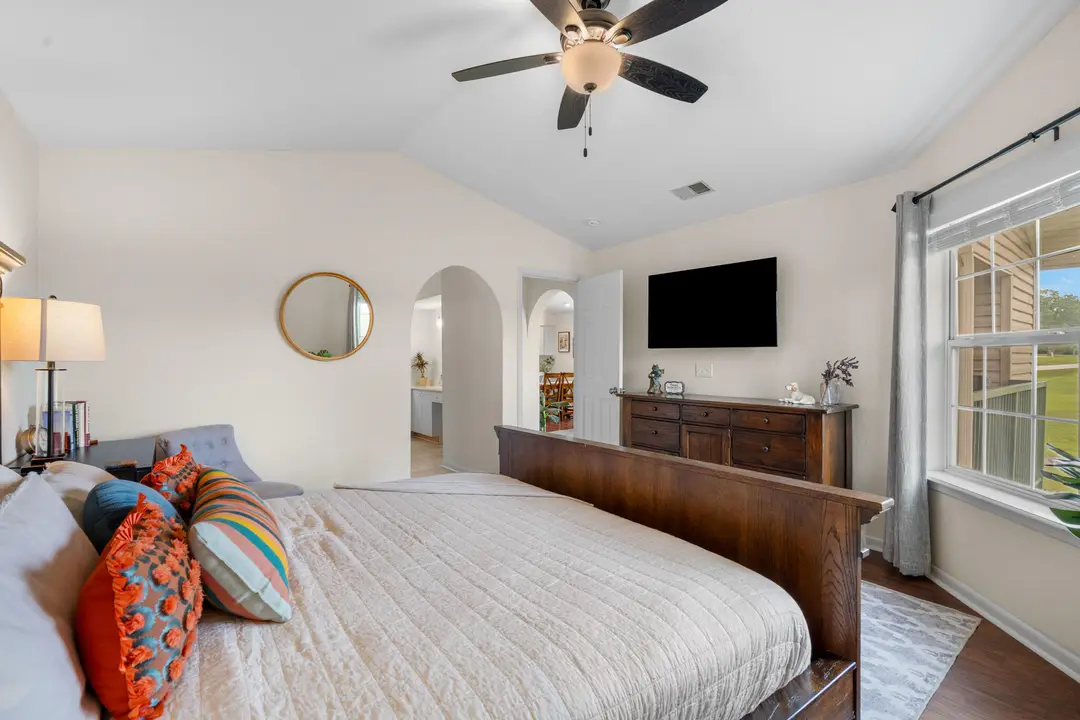 110 W Rockford Drive — photo 14