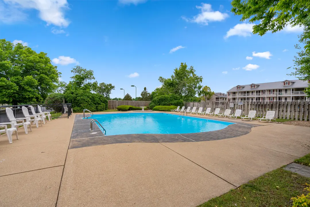 110 W Rockford Drive — photo 26