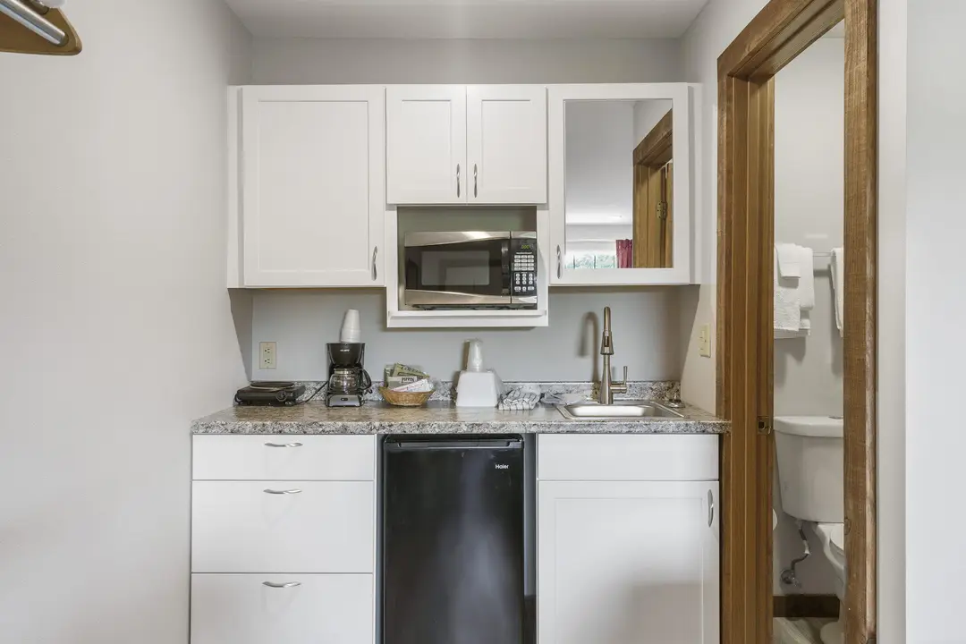 982 Indian Point Road — photo 4