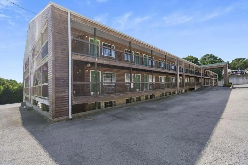 982 Indian Point Road — photo 9