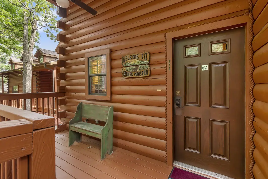 272 Oakridge Road — photo 3