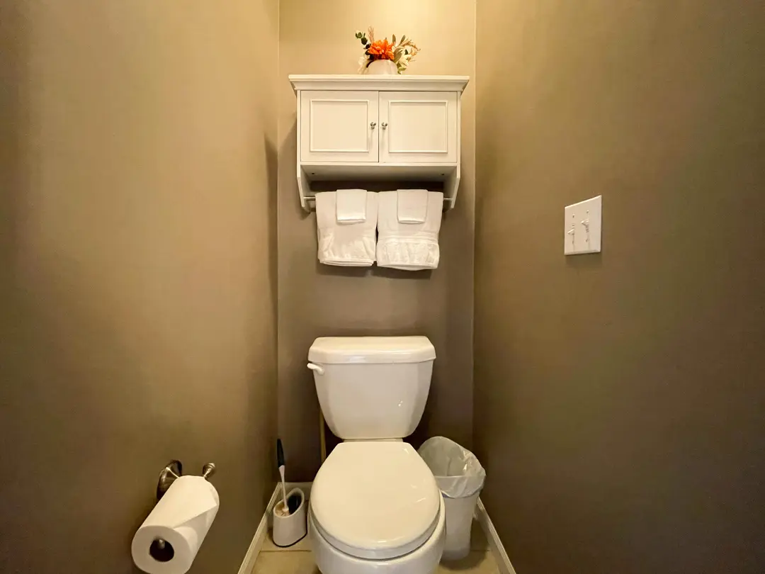 835 Fairview Street — photo 24