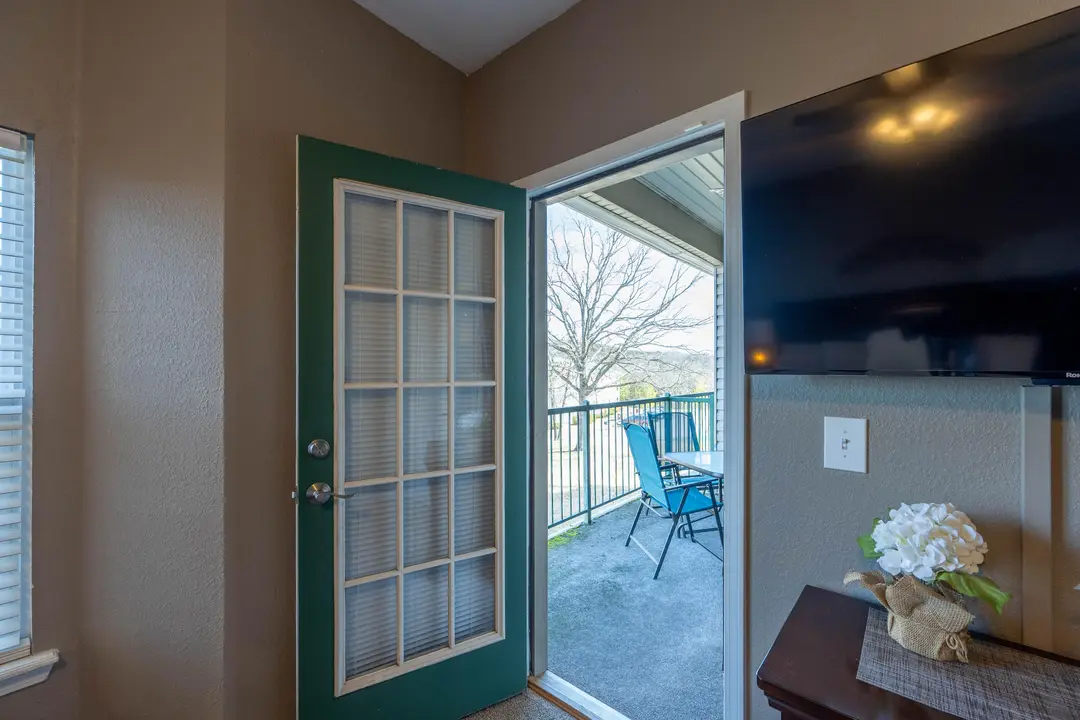 835 Fairview Street — photo 25
