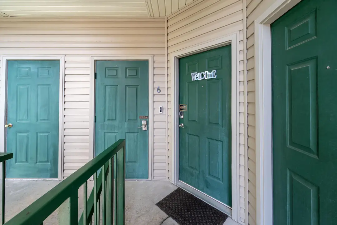 835 Fairview Street — photo 3
