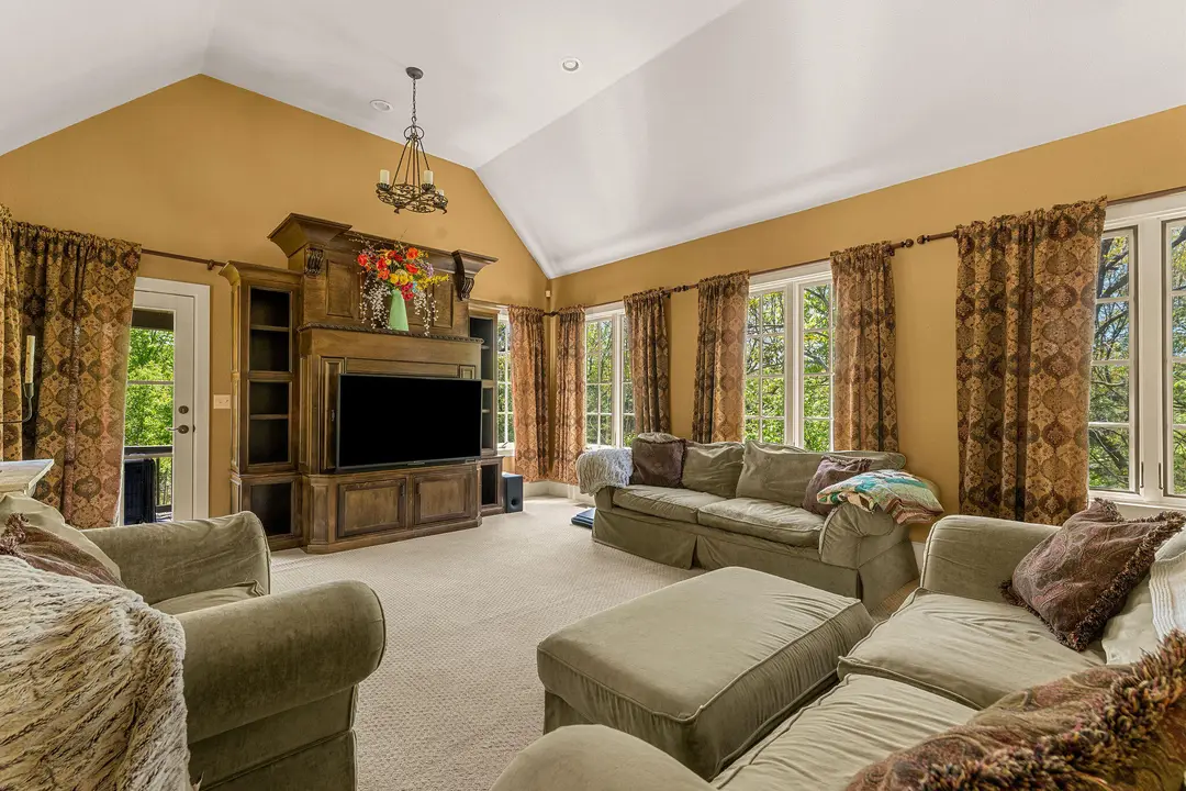 966 Bear Creek Road — photo 3