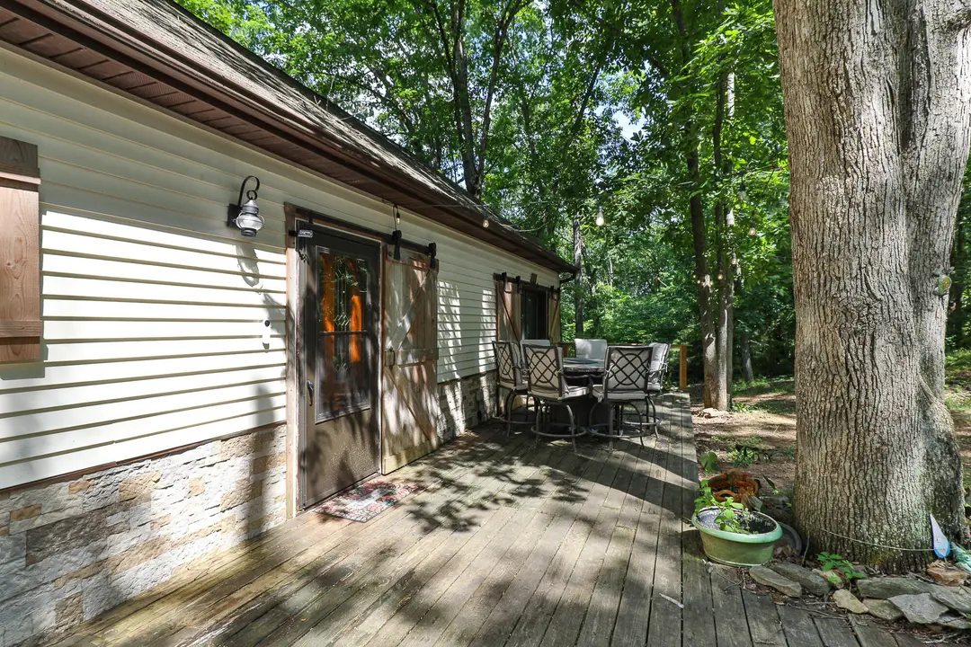 811 Rainbow Valley Drive — photo 10