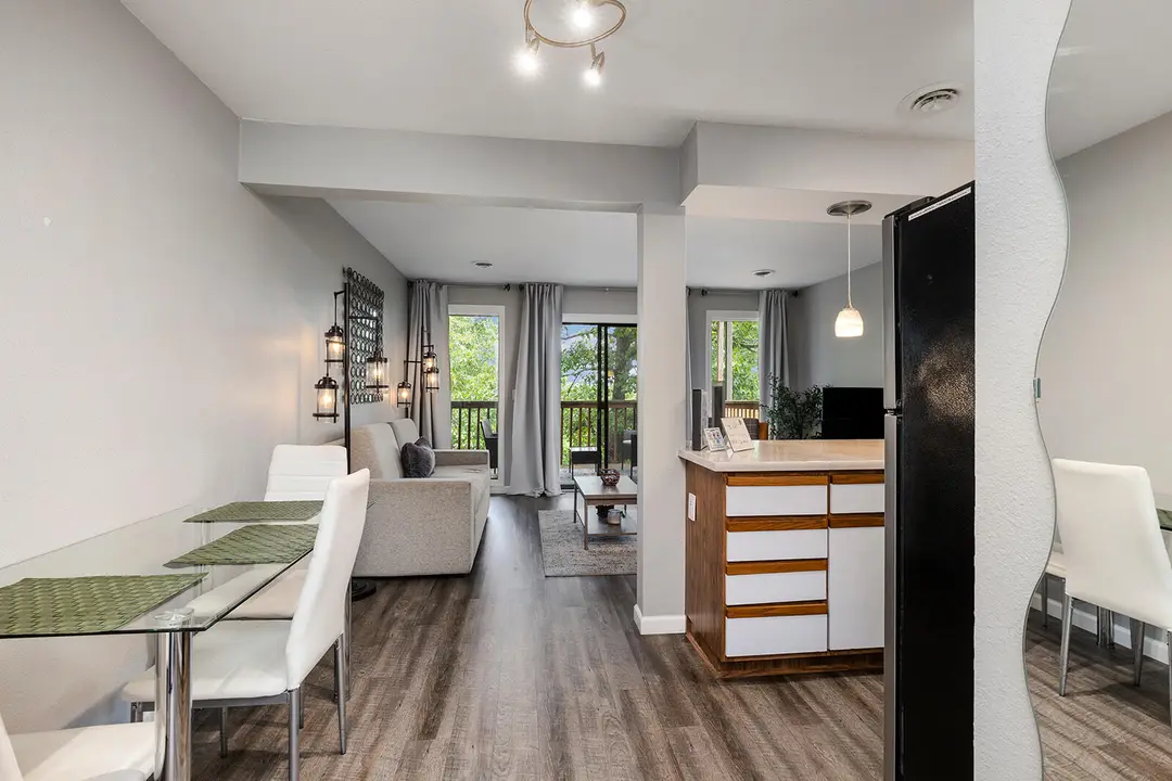 14 Sinatra Court — photo 2