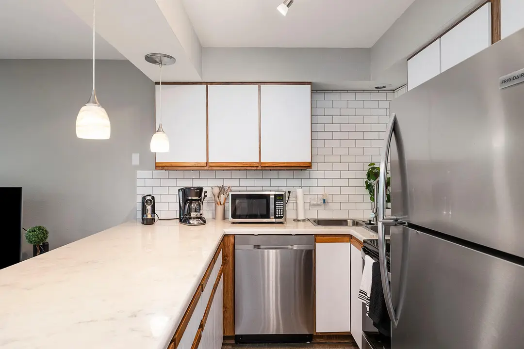 14 Sinatra Court — photo 4