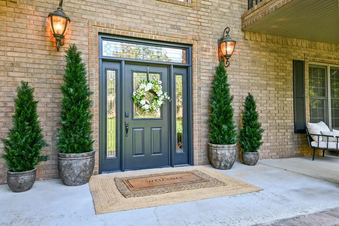 1013 Silvercrest Place — photo 5