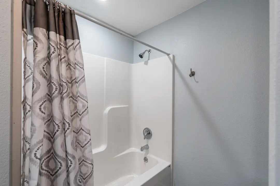 177 Benton Avenue — photo 20
