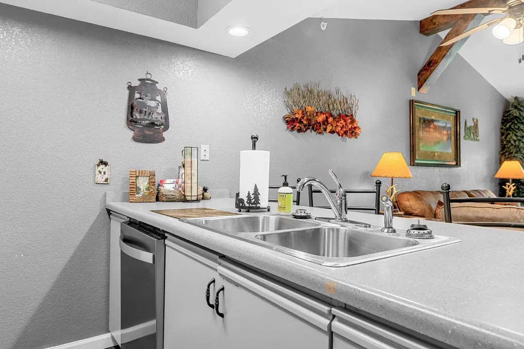200 Golf View Drive — photo 4