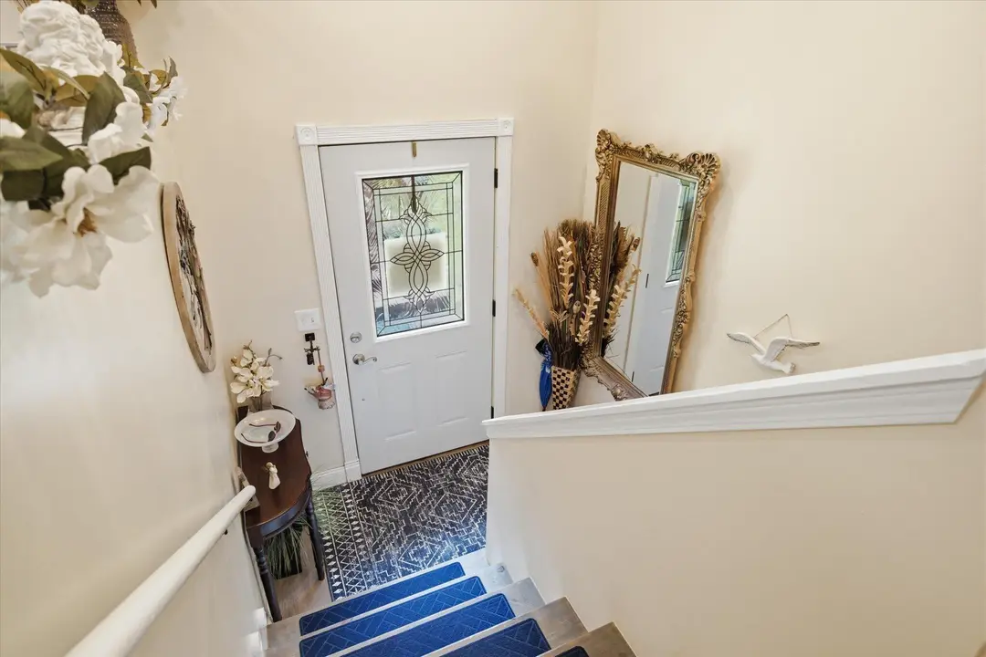 103 Della St Street — photo 3
