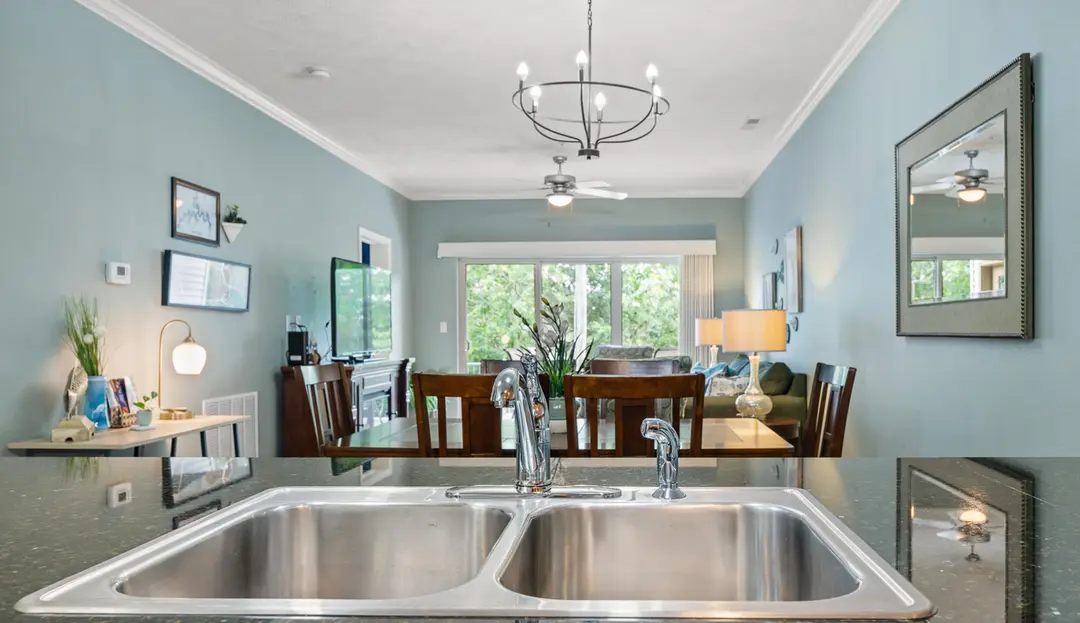 325 Majestic Drive — photo 14