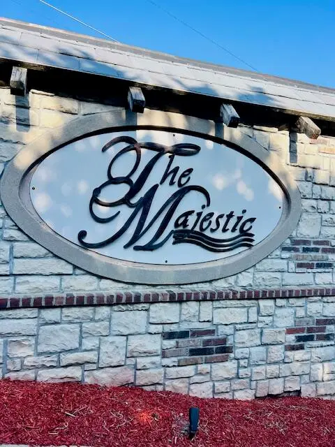 325 Majestic Drive — photo 22