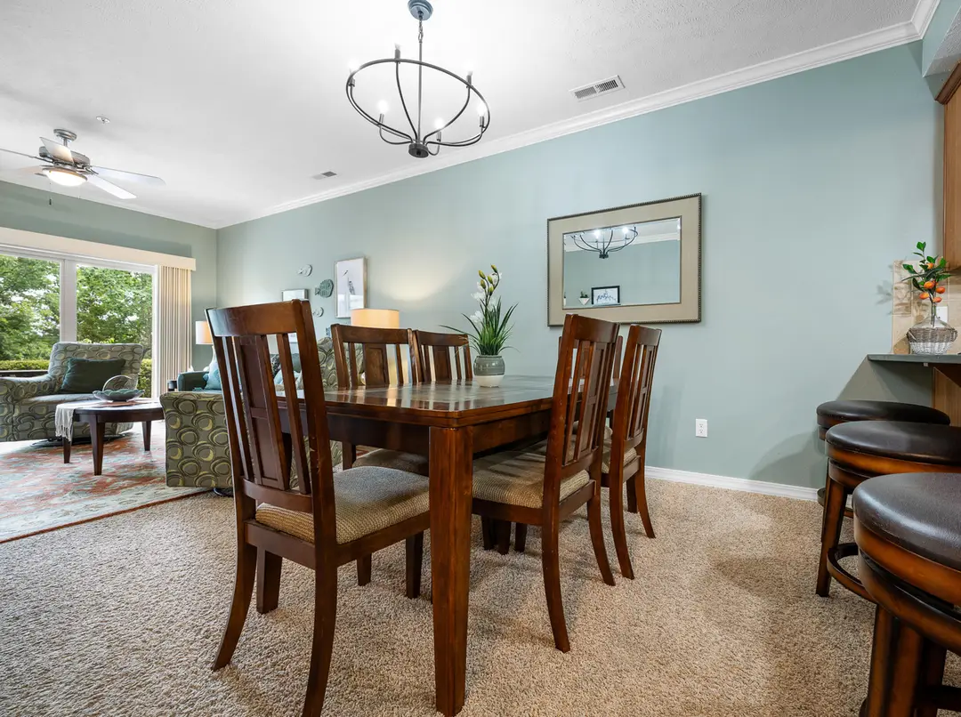 325 Majestic Drive — photo 10