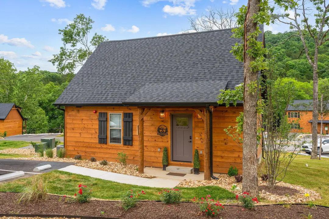 117 Hillside Pass