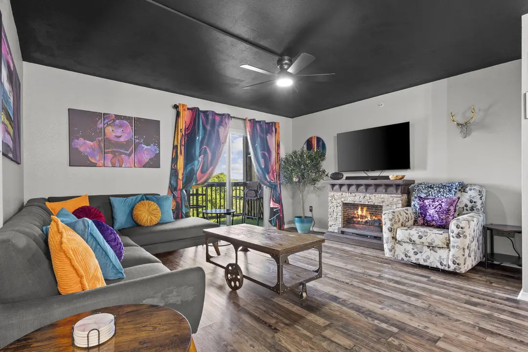 2901 Vinyards Parkway — photo 12