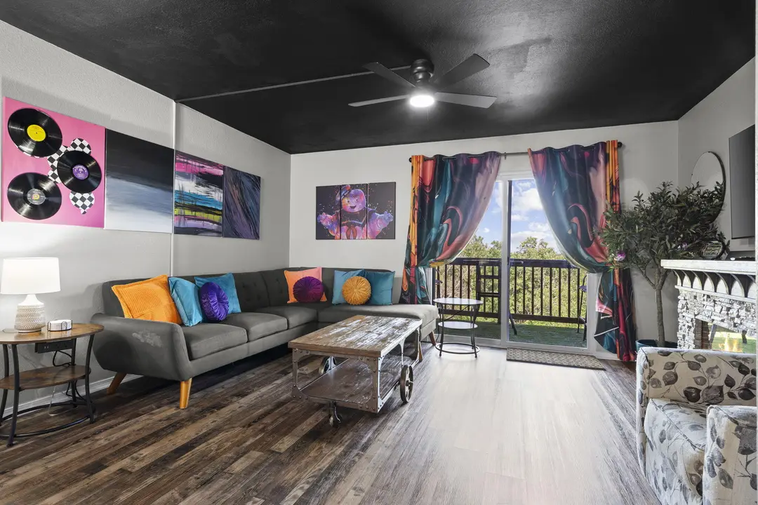 2901 Vinyards Parkway — photo 14