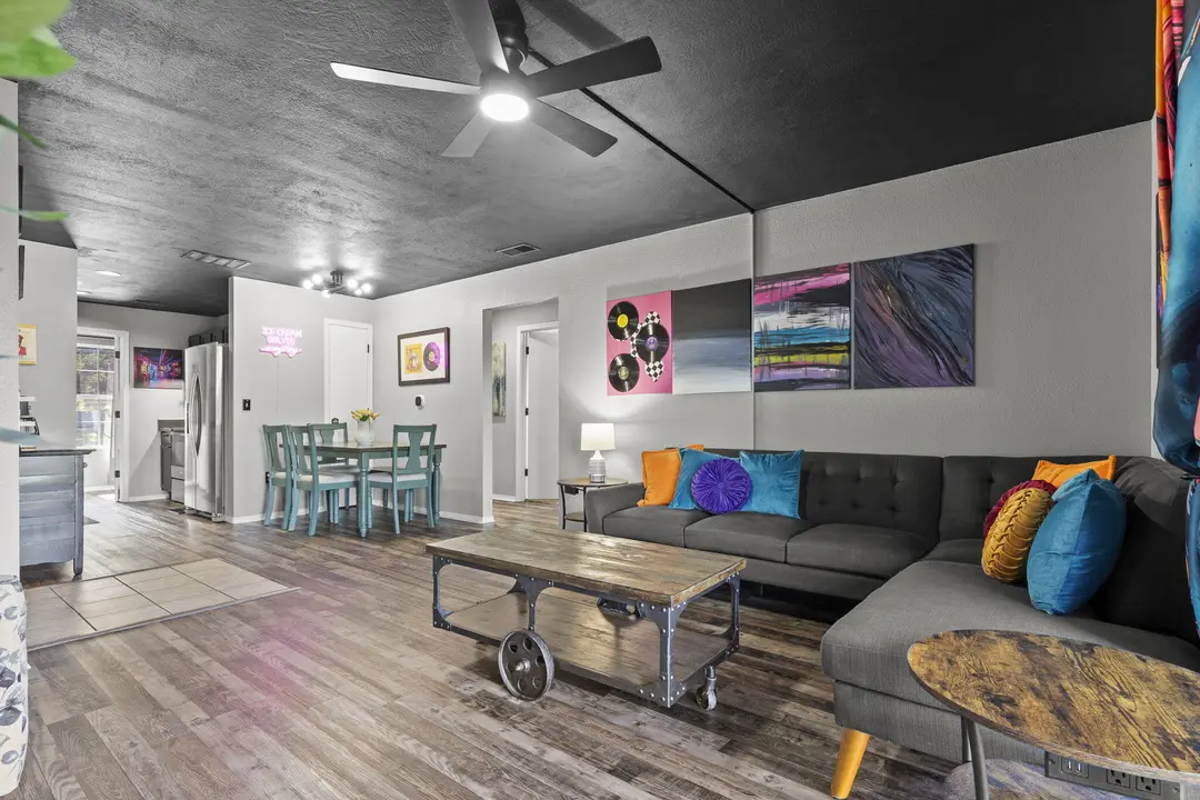 2901 Vinyards Parkway — photo 15