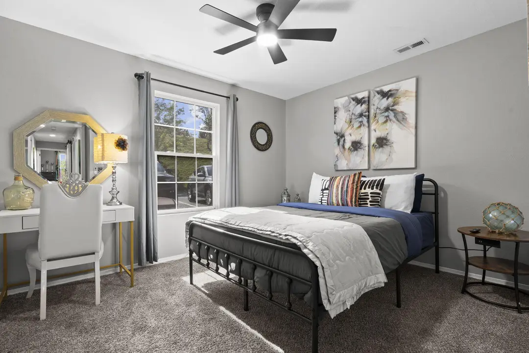 2901 Vinyards Parkway — photo 35
