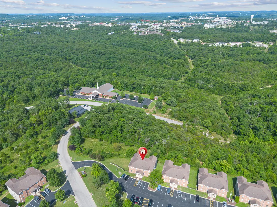 2901 Vinyards Parkway — photo 53