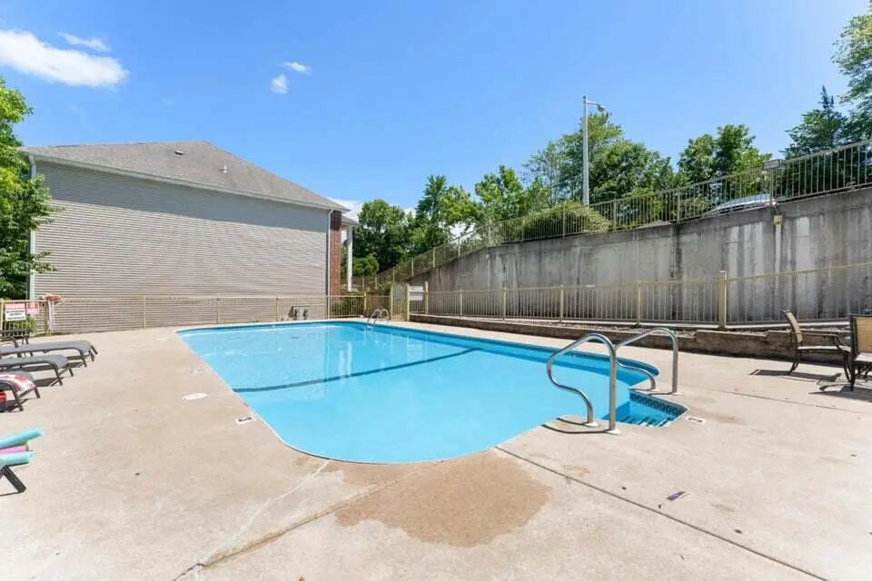 200 Golf View Drive — photo 20
