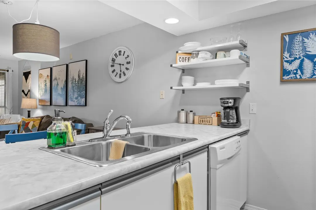 200 Golf View Drive — photo 4