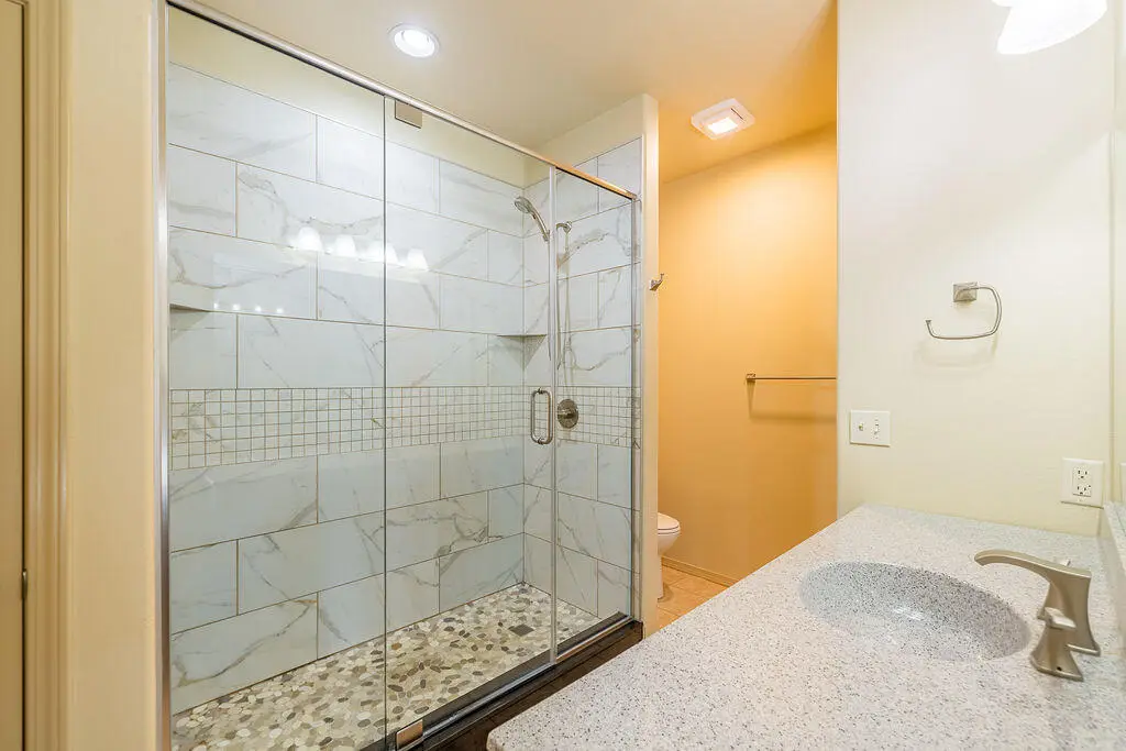 1261 Golf Drive — photo 31