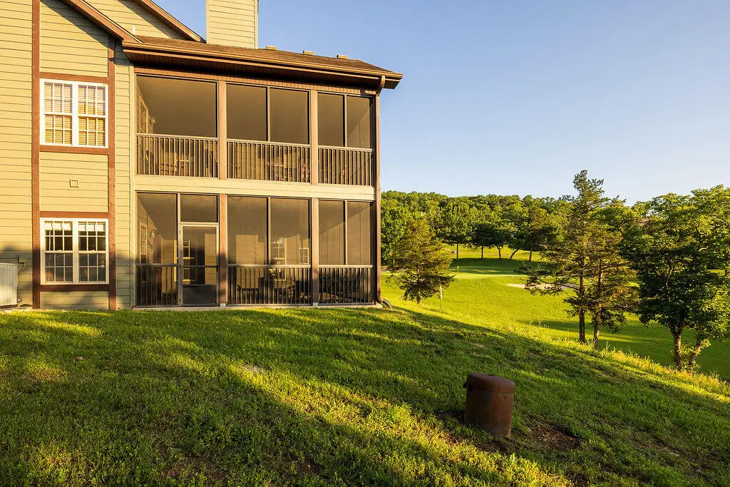 1261 Golf Drive — photo 40