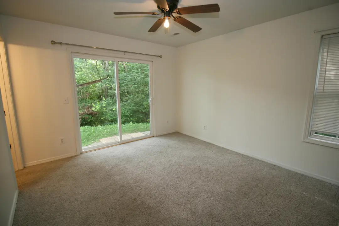 4078 Oakwood Road — photo 7